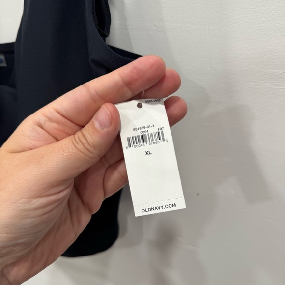 Old Navy Twist Front Tankini Swim Top Black XL Beach Vacation - Picture 3 of 6